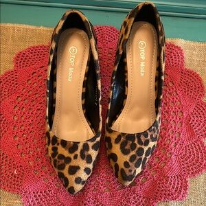 TOP Moda Brown and Black Leopard Print Flats